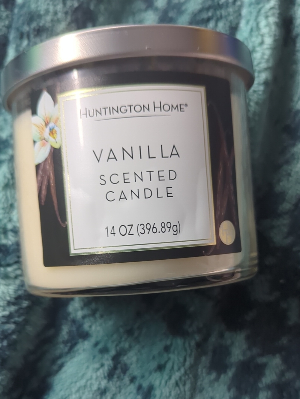 Huntington Home Vanilla Scented Candle - Cream & Silver